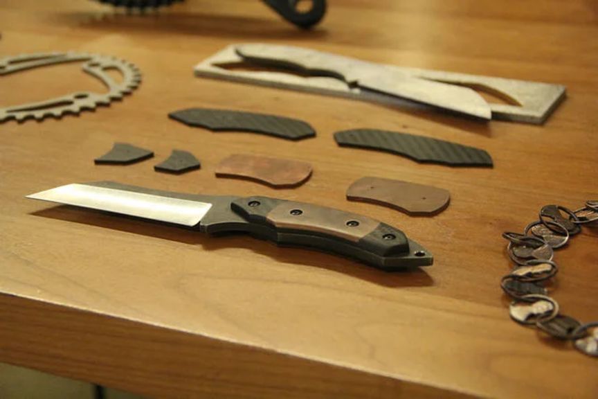 нож и другие инструменты