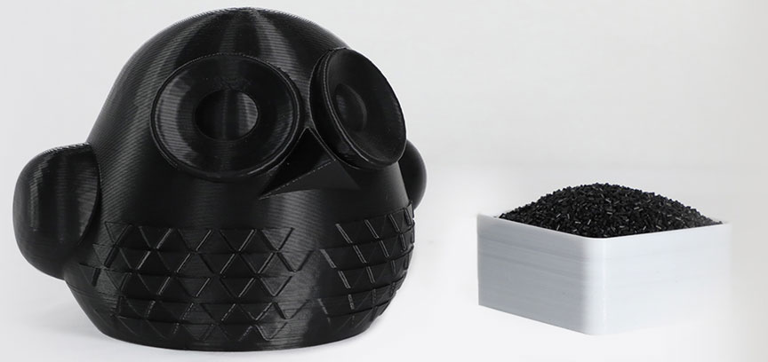Птица, сова в черном цвете, деталь изготовленная на 3D принтере Piocreat G5